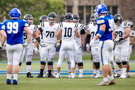 The official 2018 Football Roster for the . Football - Coaching Staff; Image Name Title; JB Wells: Head Coach: Tim Viall: Assistant Coach - Offensive Coordinator/Tight Ends . Bowdoin football roster